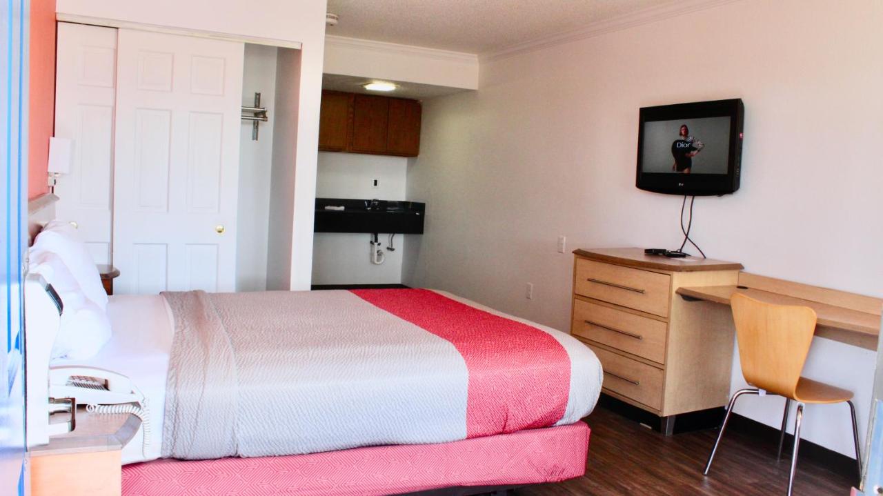 | Motel 6-Dayton, OH