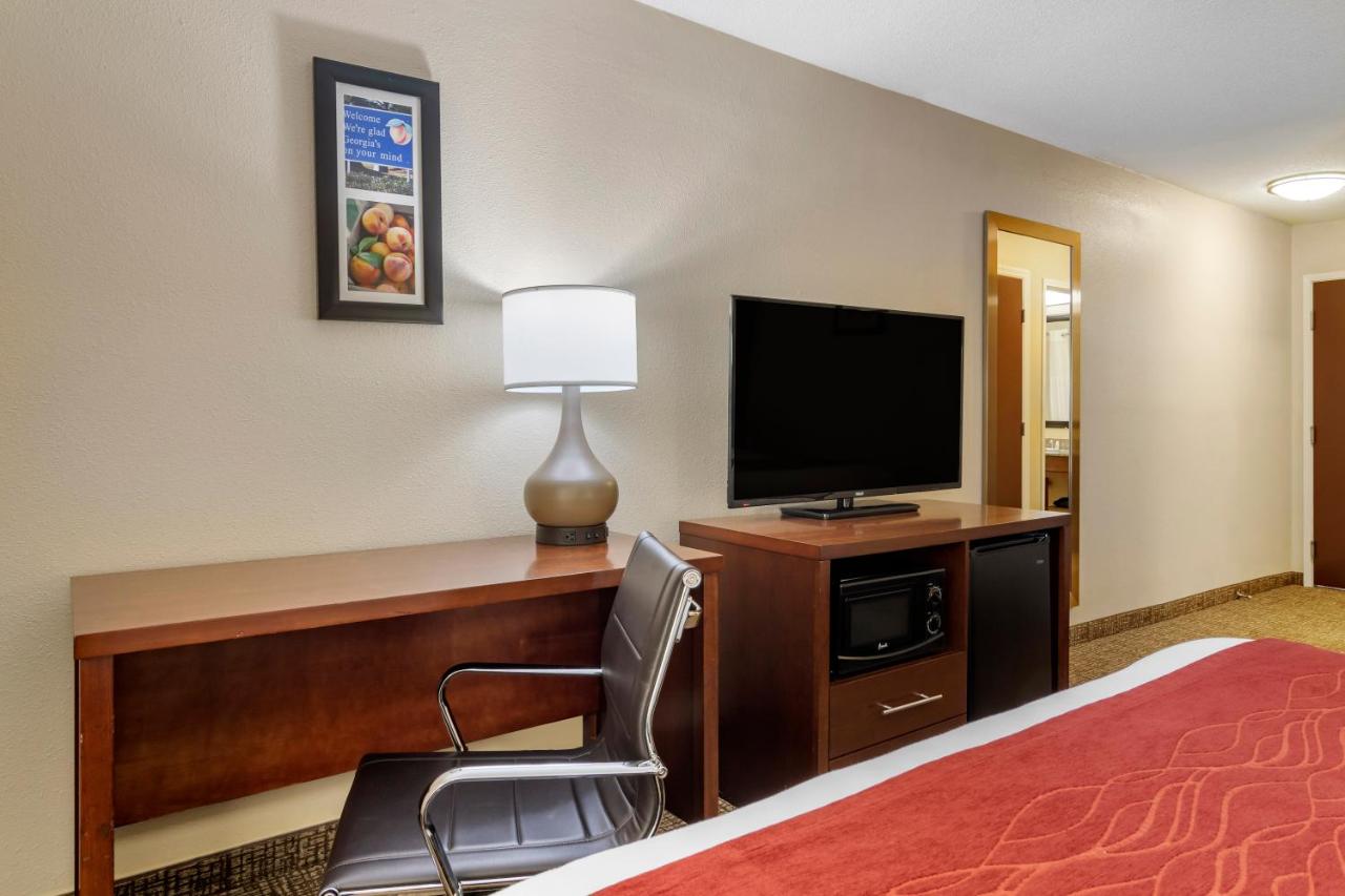 King Room - Non-Smoking at Comfort Inn & Suites Macon North I-75
