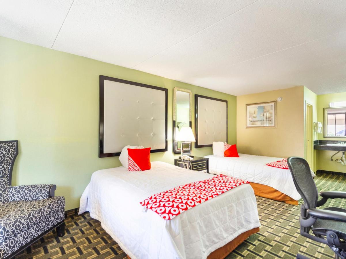 | Budgetel Inn And Suits