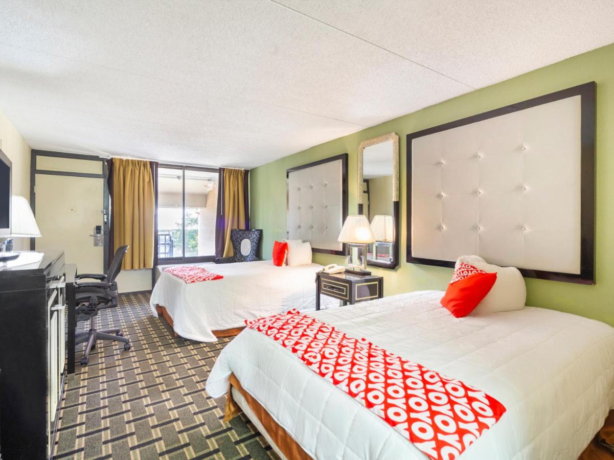 | Budgetel Inn And Suits