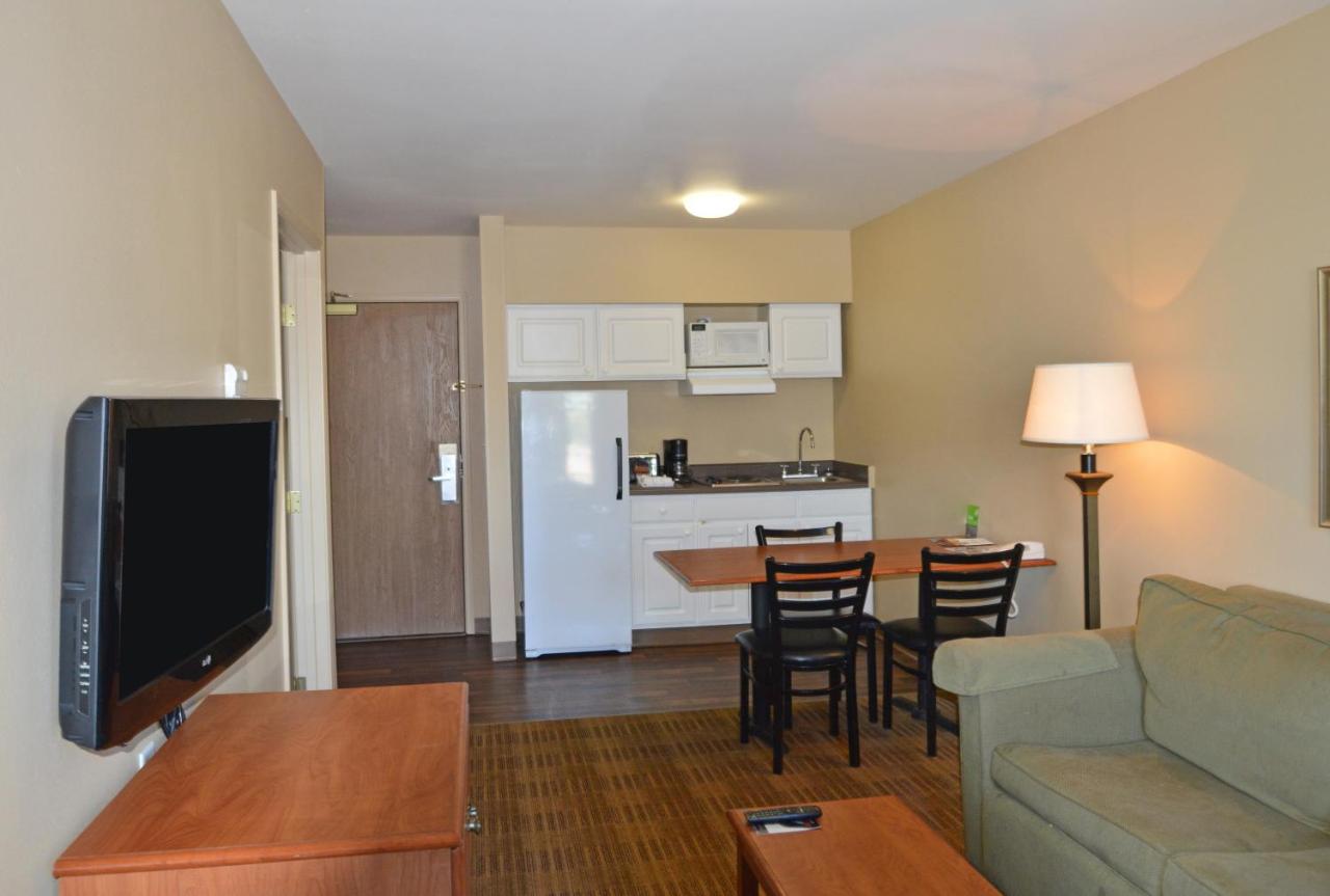 One Bedroom Suite with 2 Queen Beds - Non-Smoking at Extended Stay America Suites Anchorage Midtown
