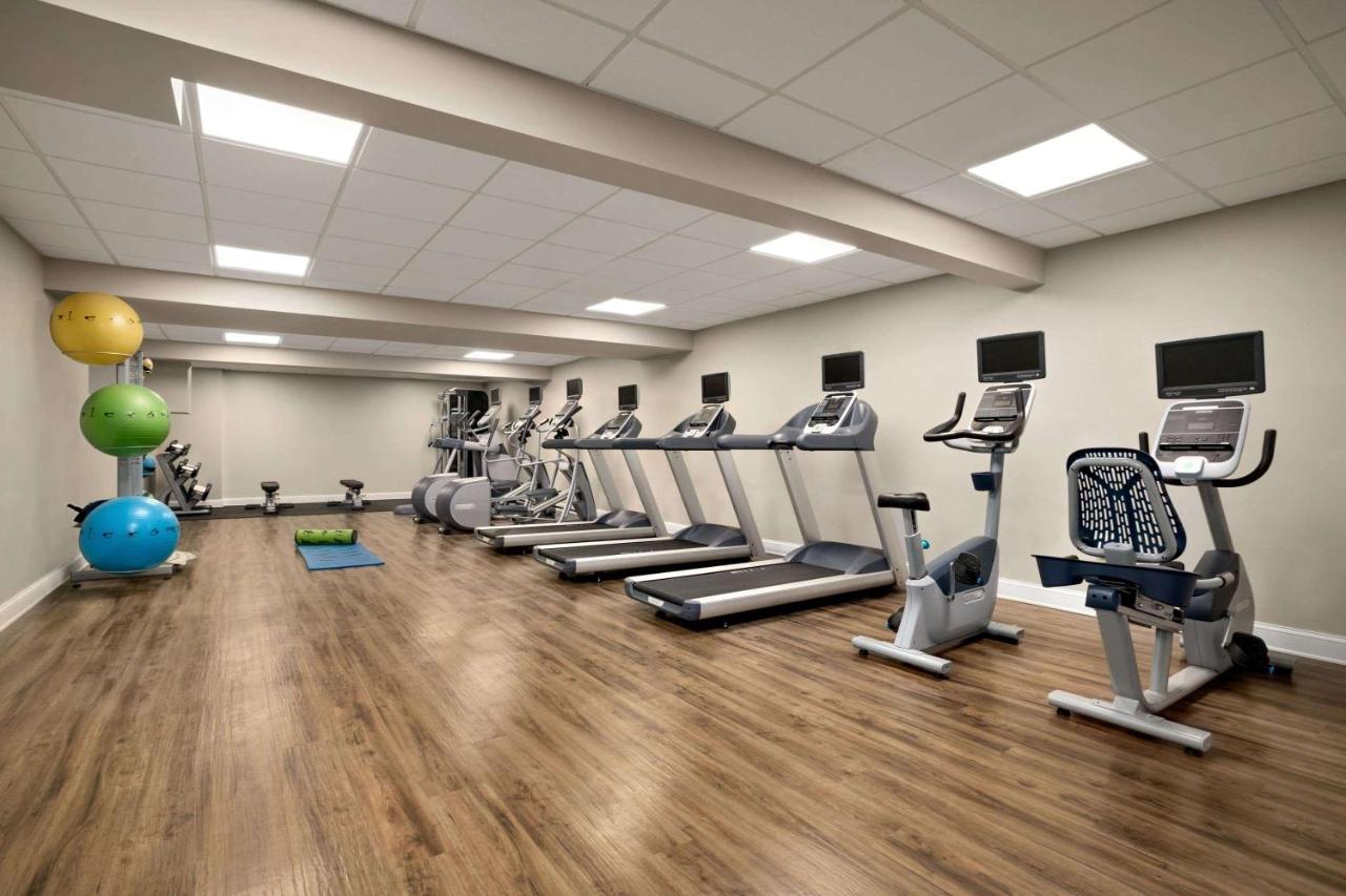 | Wyndham Newport Hotel