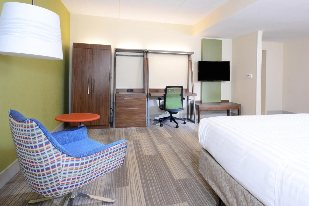 King Room with Roll-in Shower - Non-Smoking at Holiday Inn Express & Suites Raleigh Durham Airport at RTP by IHG