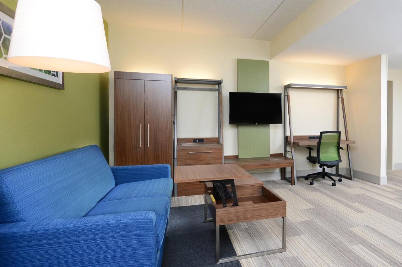 King Suite - Non-Smoking at Holiday Inn Express & Suites Raleigh Durham Airport at RTP by IHG