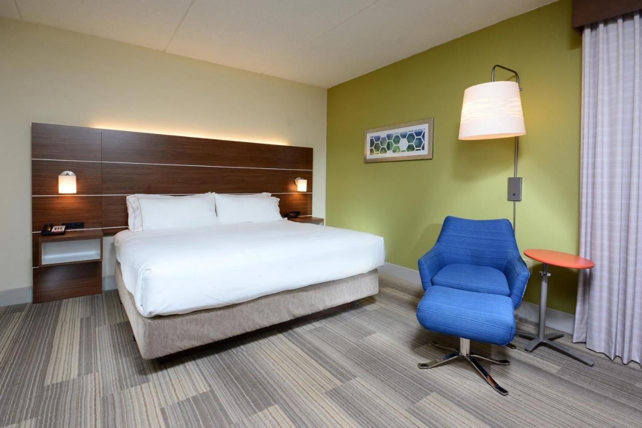 King Room - Non-Smoking at Holiday Inn Express & Suites Raleigh Durham Airport at RTP by IHG