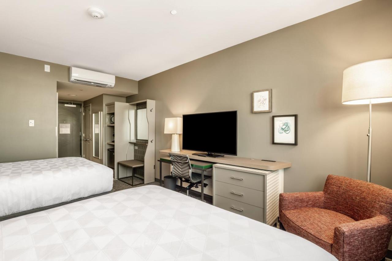 Room with Two Beds - Hearing Accessible - Non-Smoking at Holiday Inn Columbia - Downtown by IHG