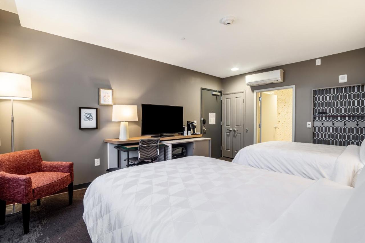 Room with Two Beds - Hearing Accessible - Non-Smoking at Holiday Inn Columbia - Downtown by IHG