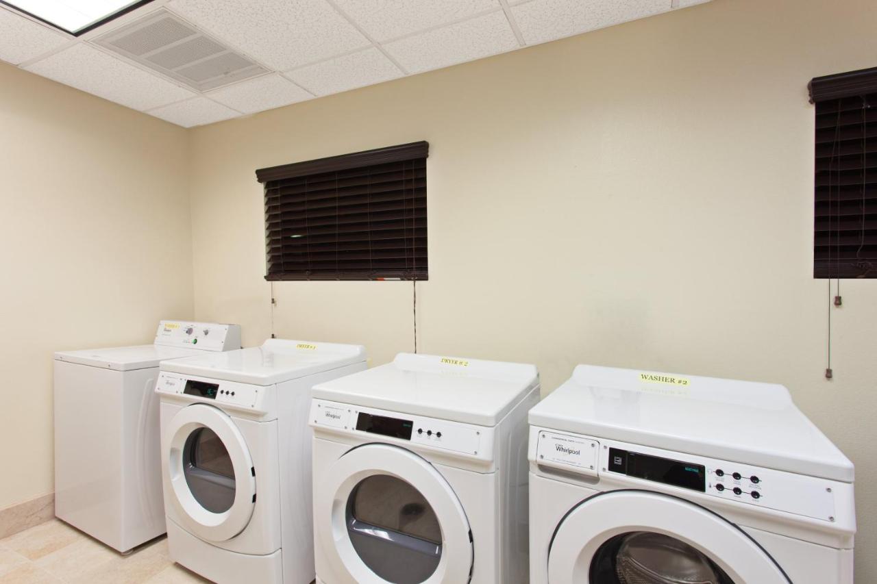 | Staybridge Suites Lake Forest