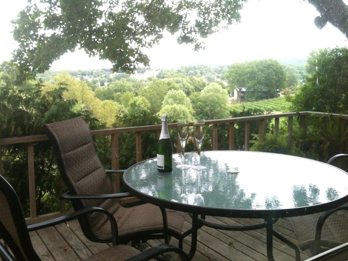 | Stone Hill Overlook