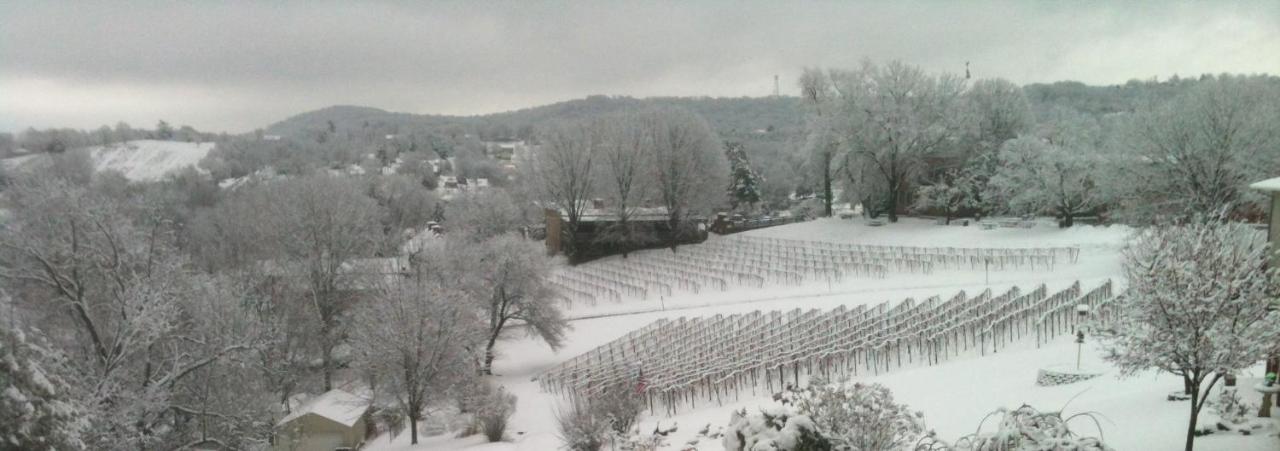 | Stone Hill Overlook