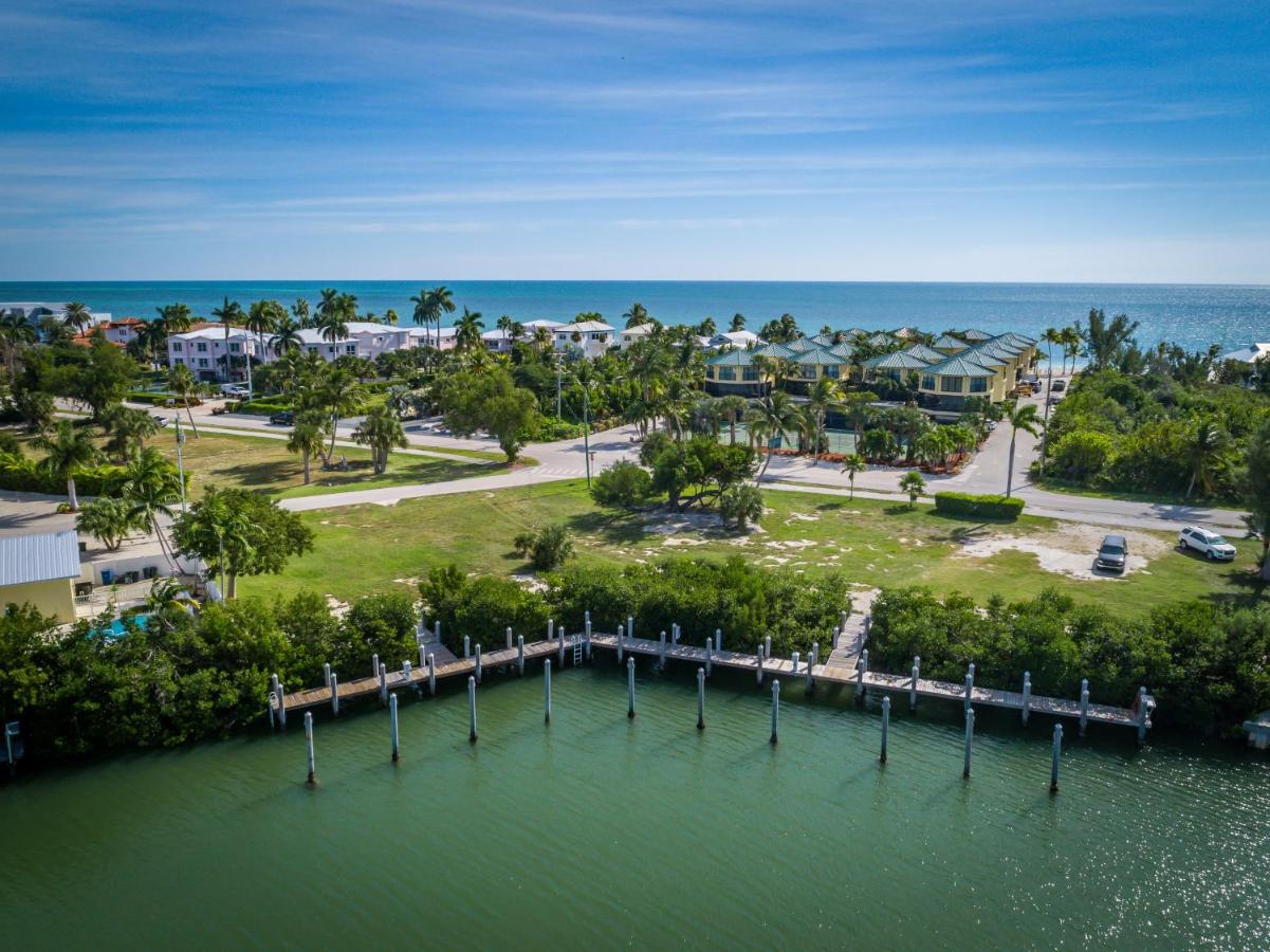  | Coco Plum Beach & Tennis Club & Marina