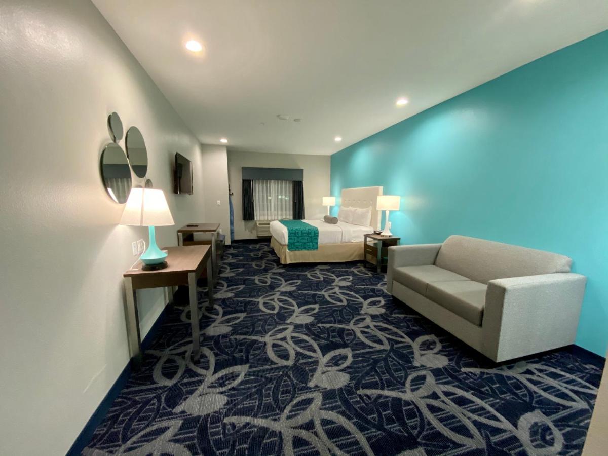 King Room - Non-Smoking at Americas Best Value Inn Houston Willowbrook