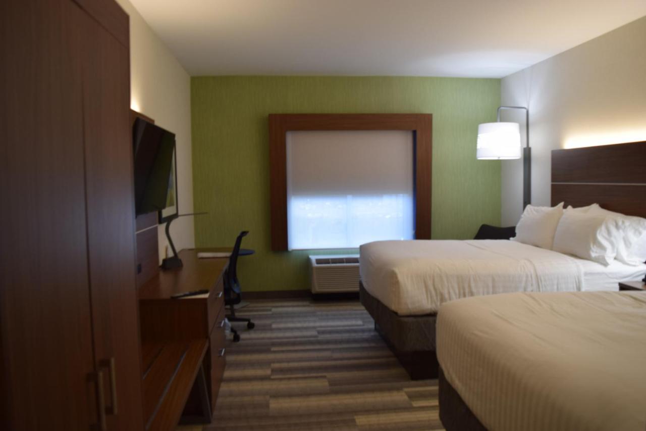 Queen Room with Two Queen Beds - Non-Smoking at Holiday Inn Express & Suites Ithaca by IHG