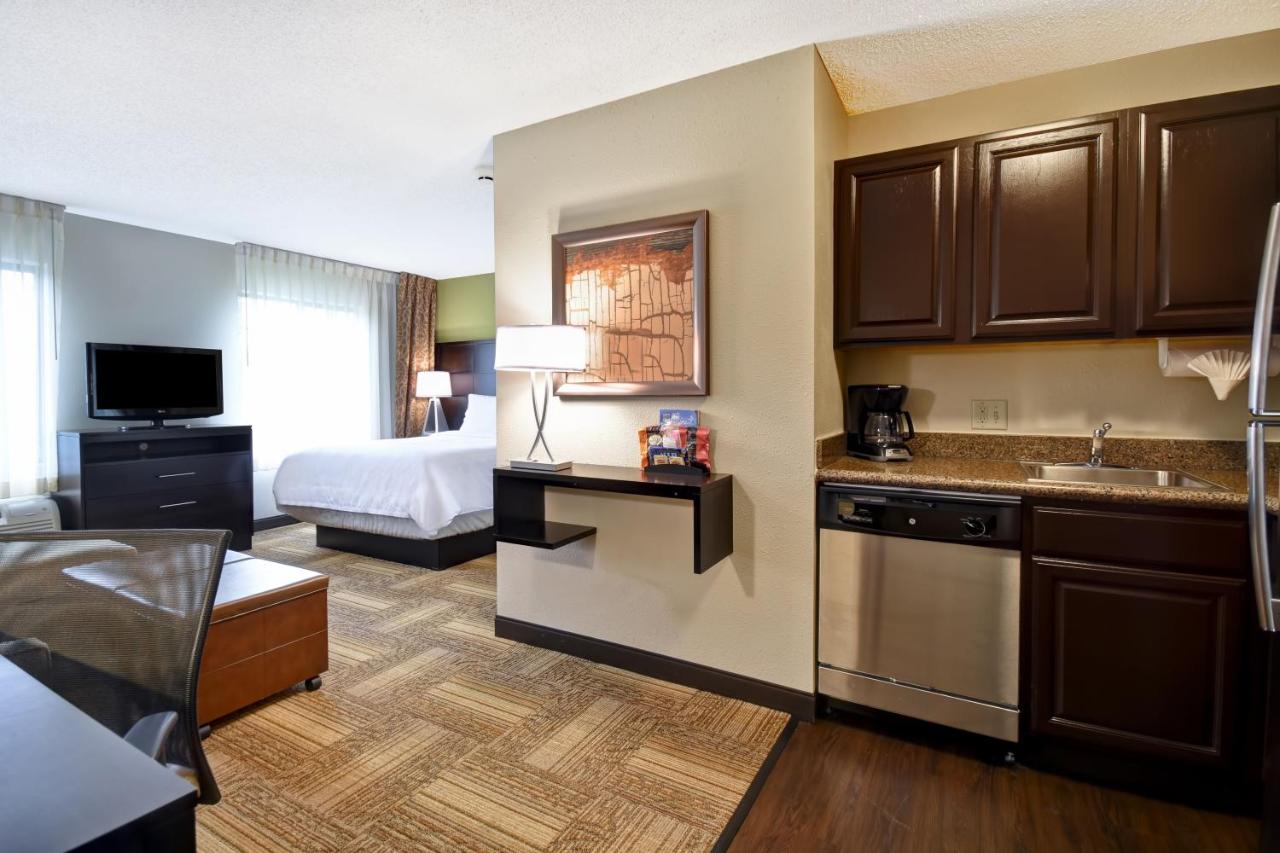 Studio Queen Suite - Non-Smoking at Staybridge Suites Grand Rapids-Kentwood by IHG