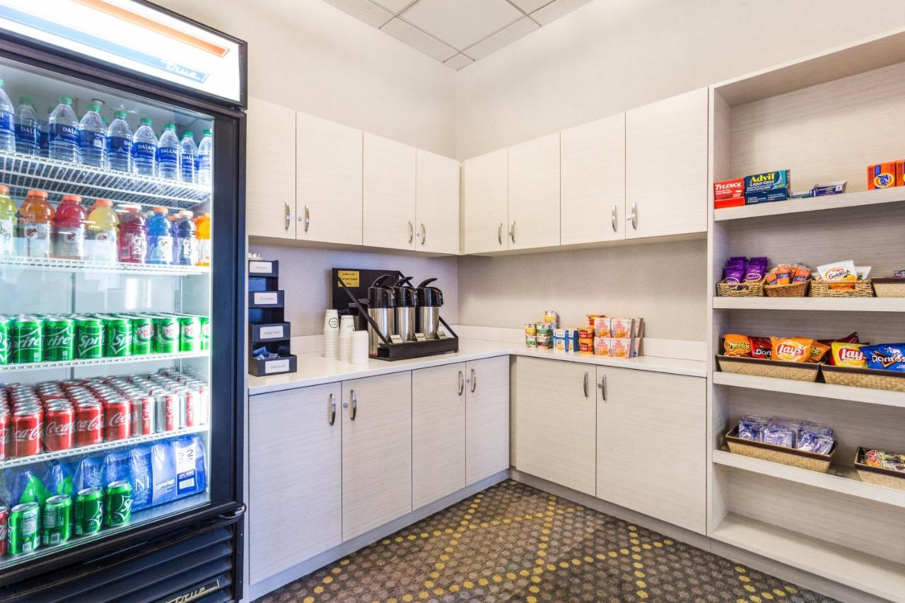 | Holiday Inn Timonium, an IHG Hotel