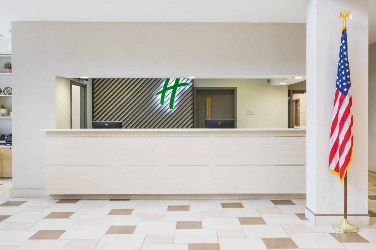 | Holiday Inn Timonium, an IHG Hotel