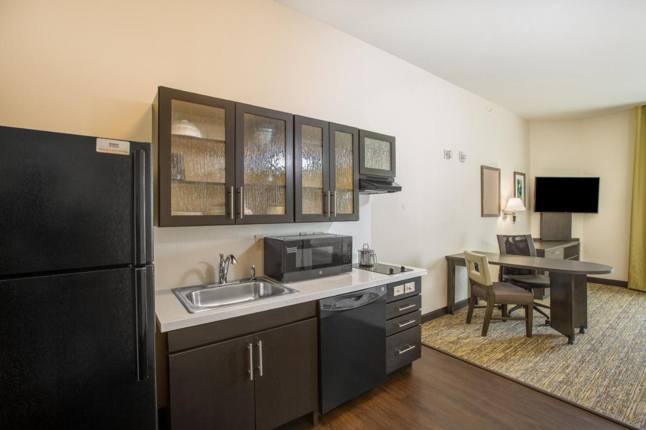 | Candlewood Suites - Omaha Millard Area, an IHG Hotel
