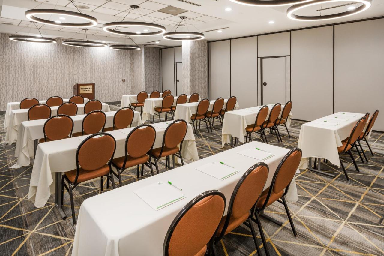| Holiday Inn Timonium, an IHG Hotel