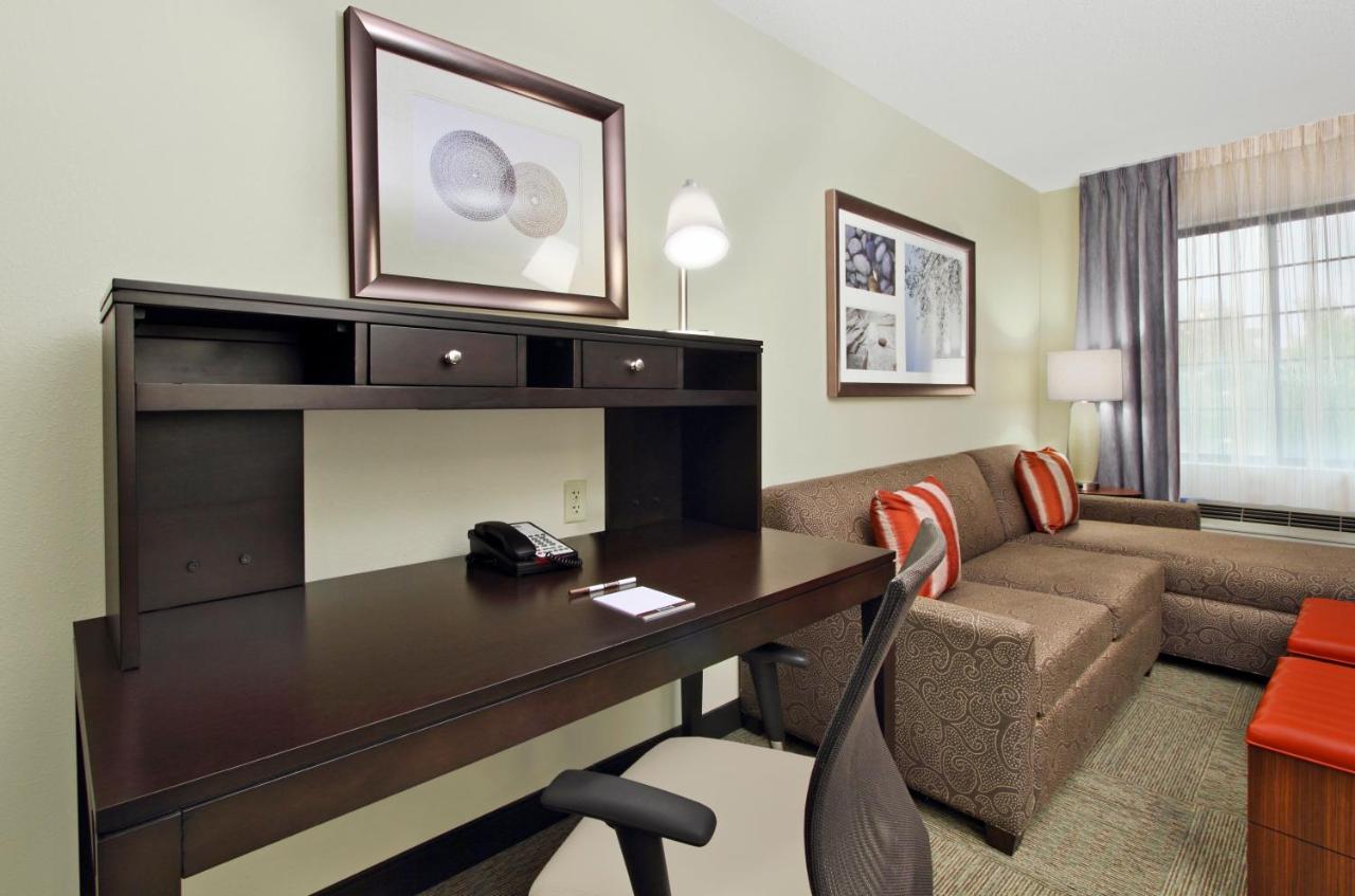 One-Bedroom King Suite at Staybridge Suites Tysons - McLean by IHG