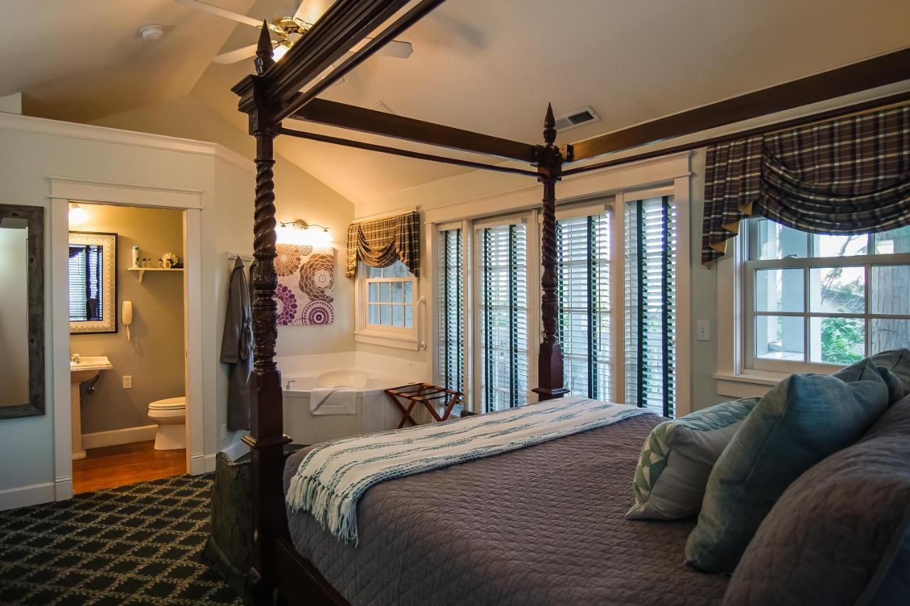  | The Campbell House Inn