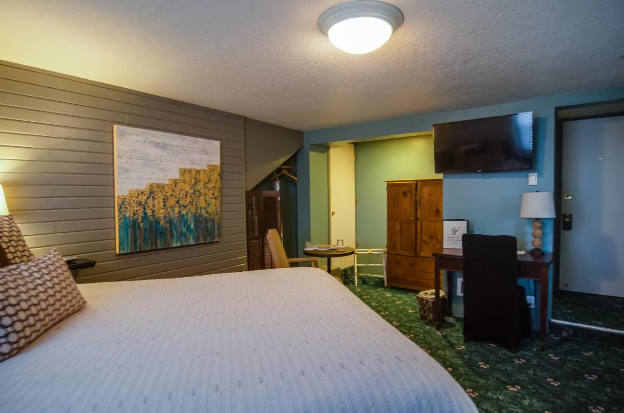  | The Campbell House Inn
