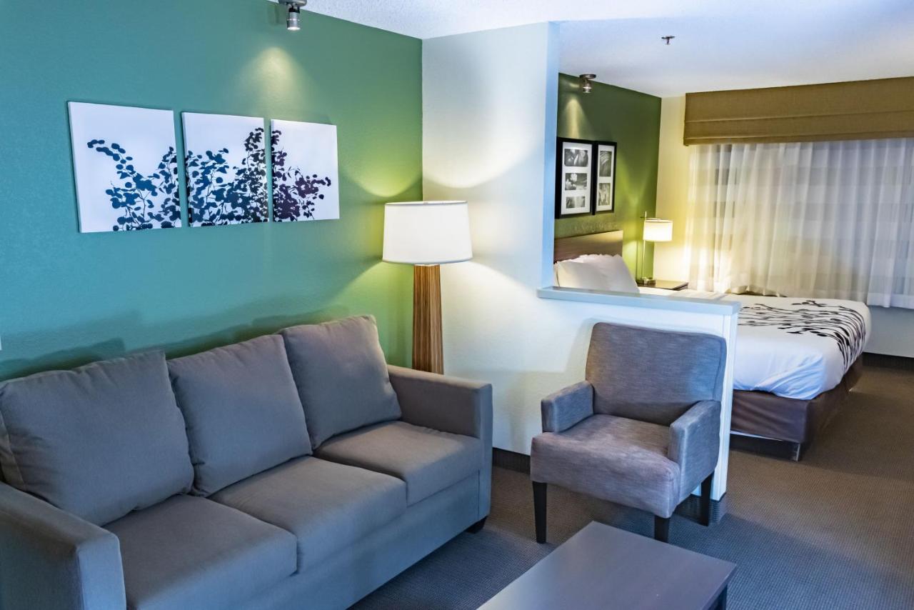 King Suite with Sofa Bed - Non-Smoking at Sleep Inn Pasco Tri-Cities