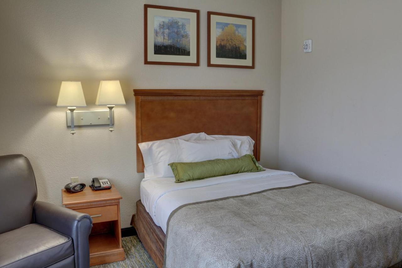 | Candlewood Suites Texarkana, an IHG Hotel