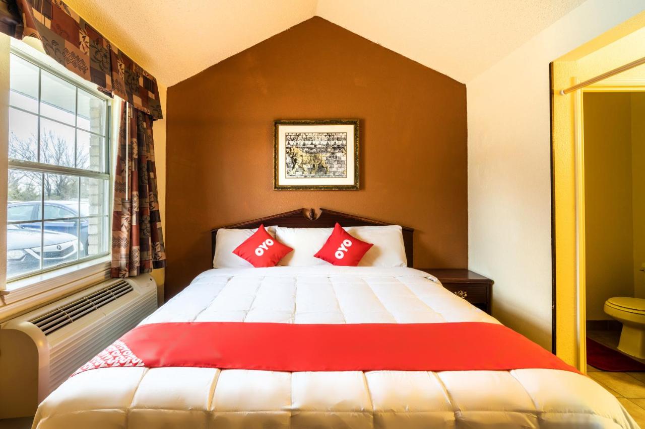 | OYO Hotel Decatur TX Hwy 287 Northwest