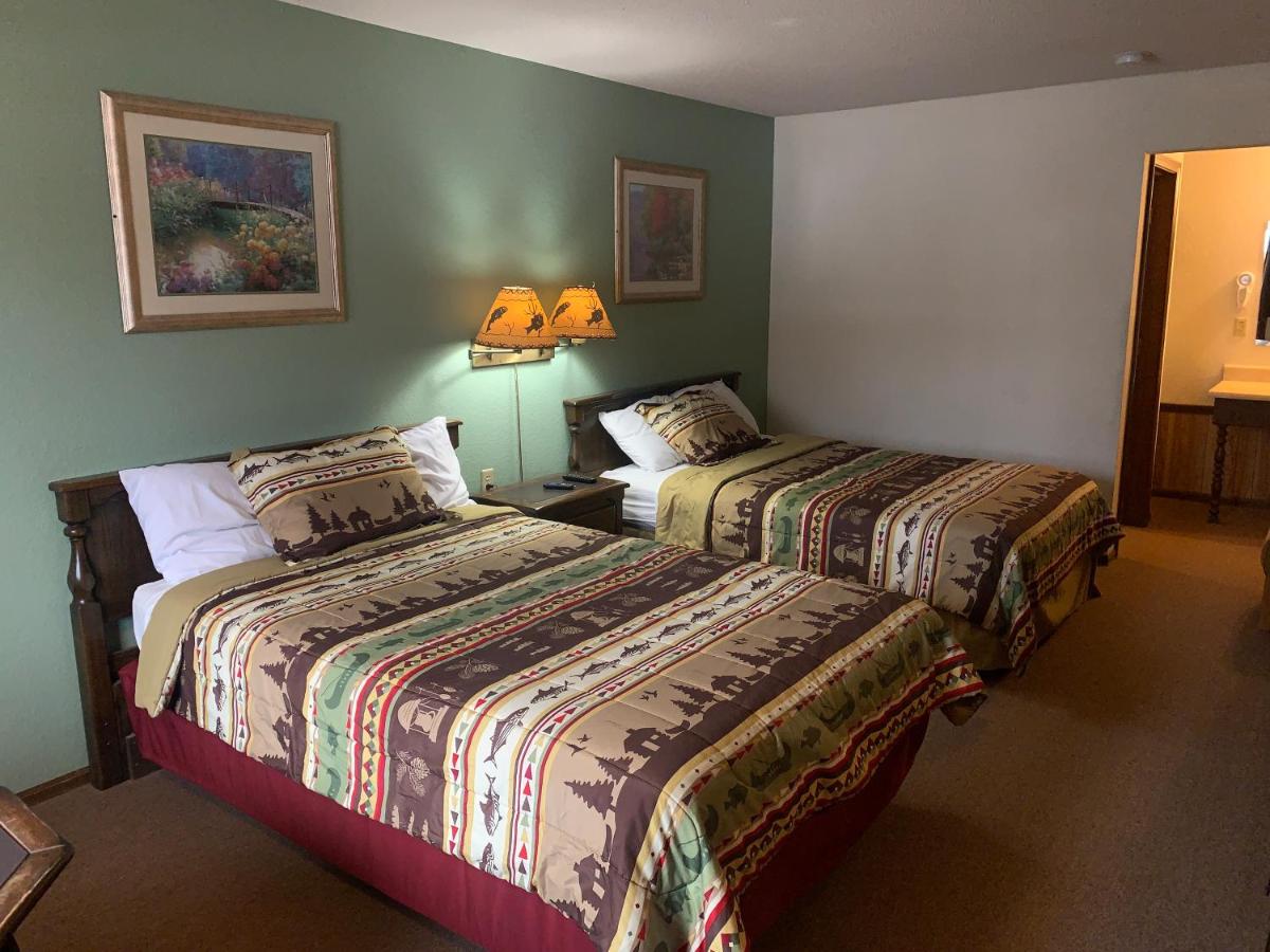| Hidden Lake Resort