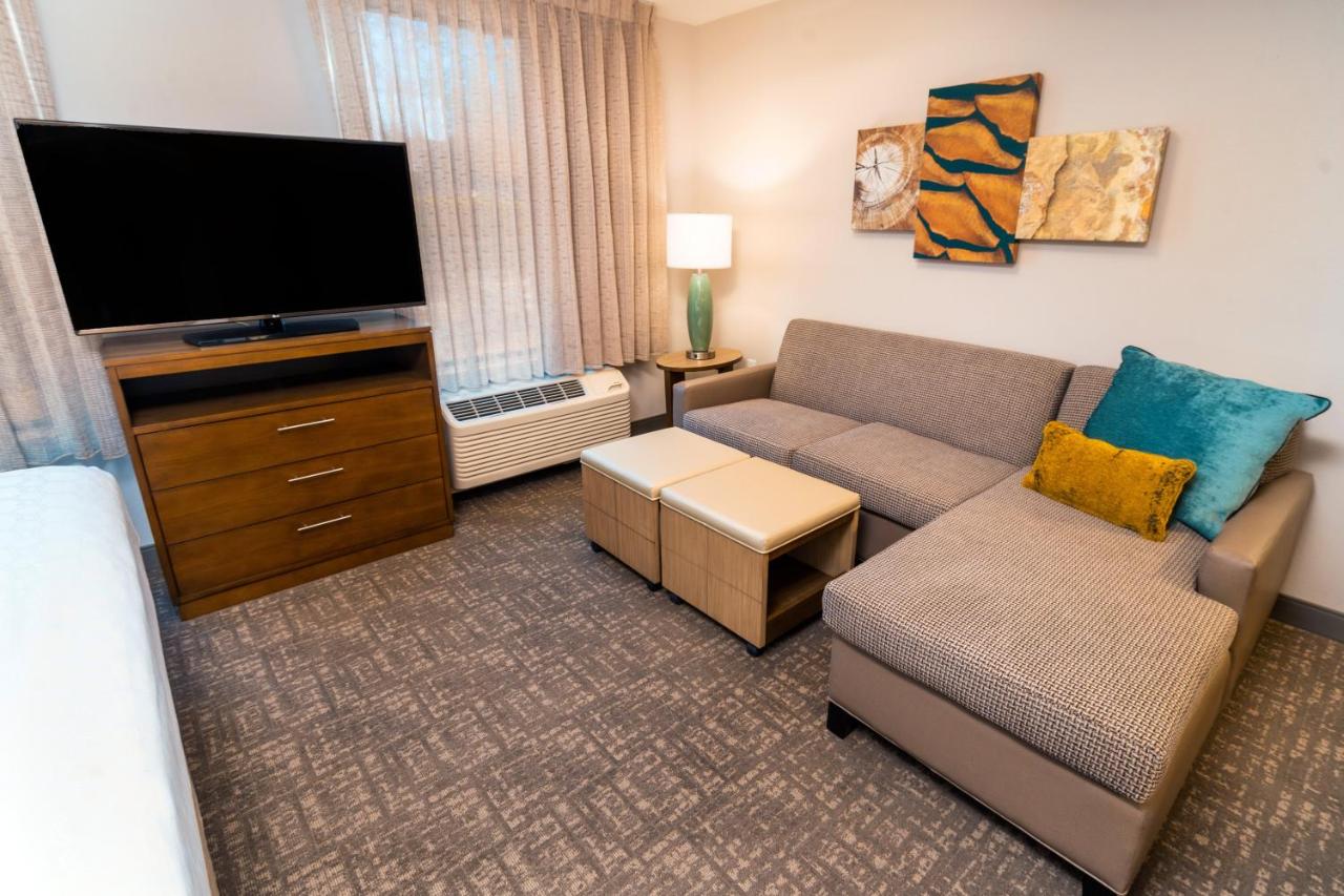 King Studio Suite - Hearing Accessible/Non-Smoking at Staybridge Suites Coeur d'Alene by IHG