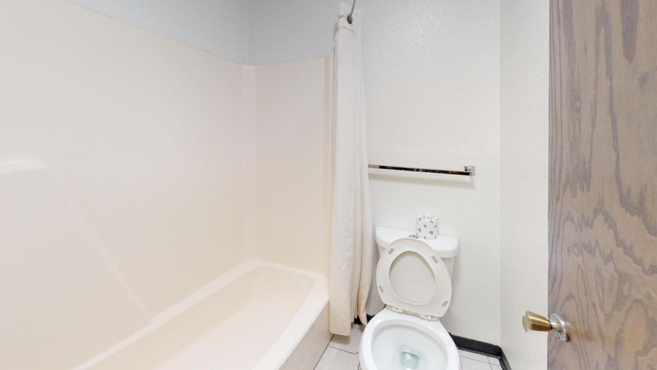 | Waconia Inn and Suites