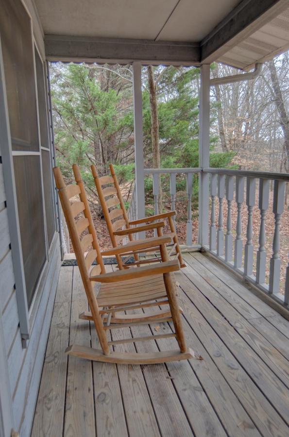| Blue Mountain Mist Country Inn