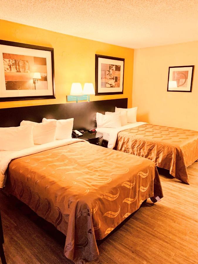 One-Bedroom Suite with Two Double Beds - Non-Smoking at Baymont by Wyndham Front Royal Near Shenandoah National Park