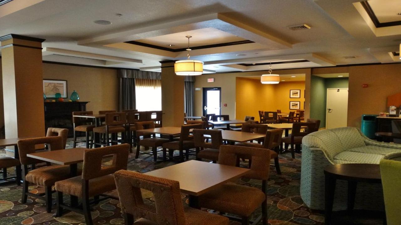 | Holiday Inn Express and Suites Montgomery, an IHG Hotel