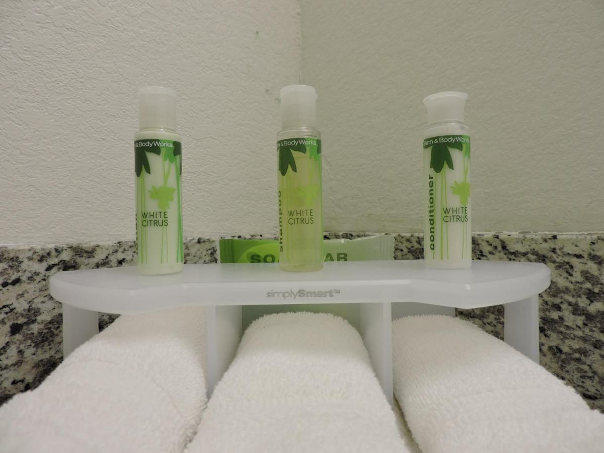 | Holiday Inn Express and Suites Montgomery, an IHG Hotel