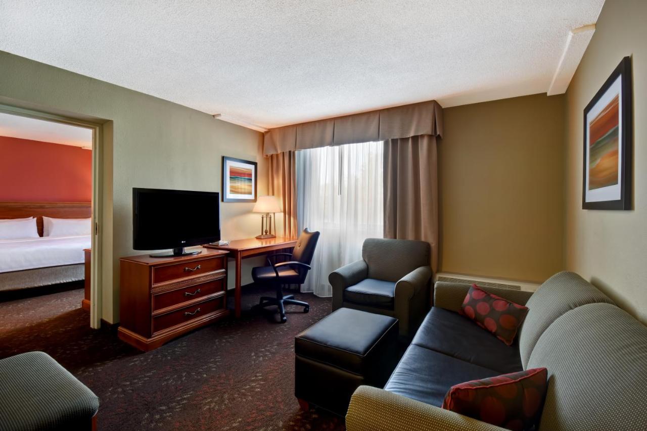  | Holiday Inn Cincinnati-Riverfront, an IHG Hotel