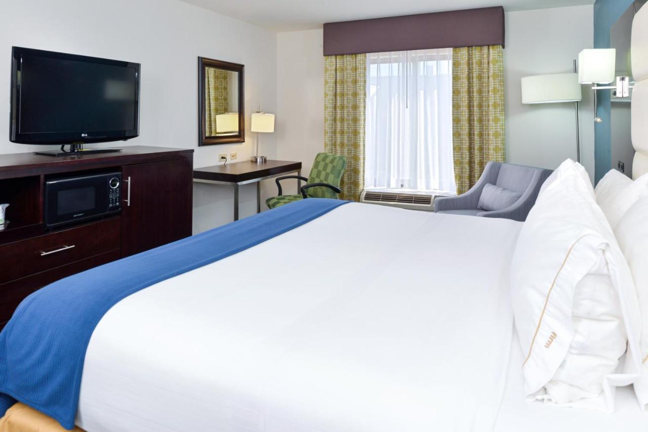  | Holiday Inn Express Hotel & Suites Bessemer, an IHG Hotel
