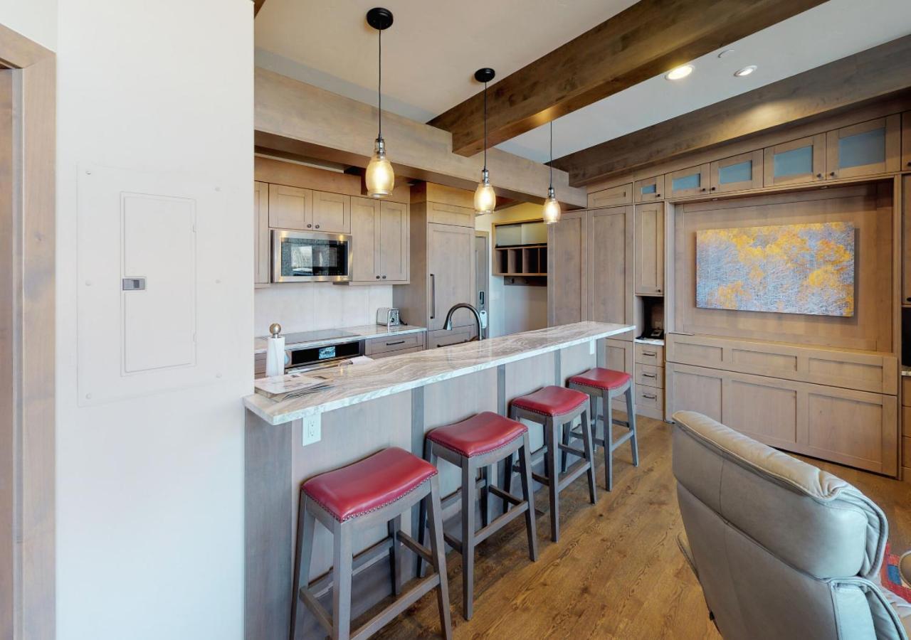 Superior Studio at Manor Vail Lodge
