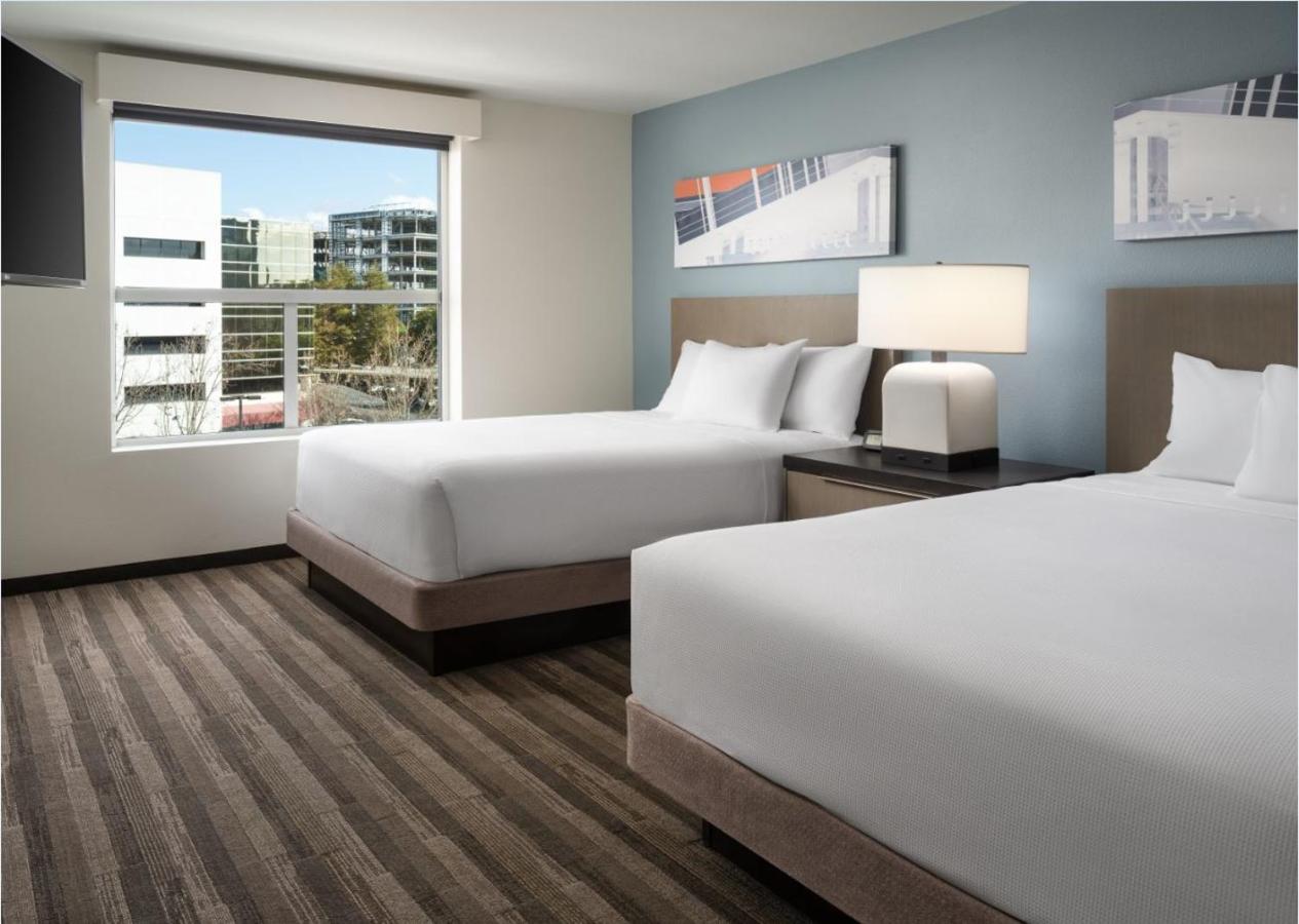 Deluxe One-Bedroom Suite with Sofa Bed at Hyatt House San Jose Airport