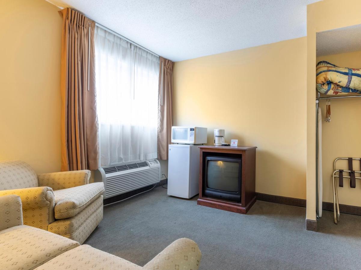  | Mansion View Inn & Suites