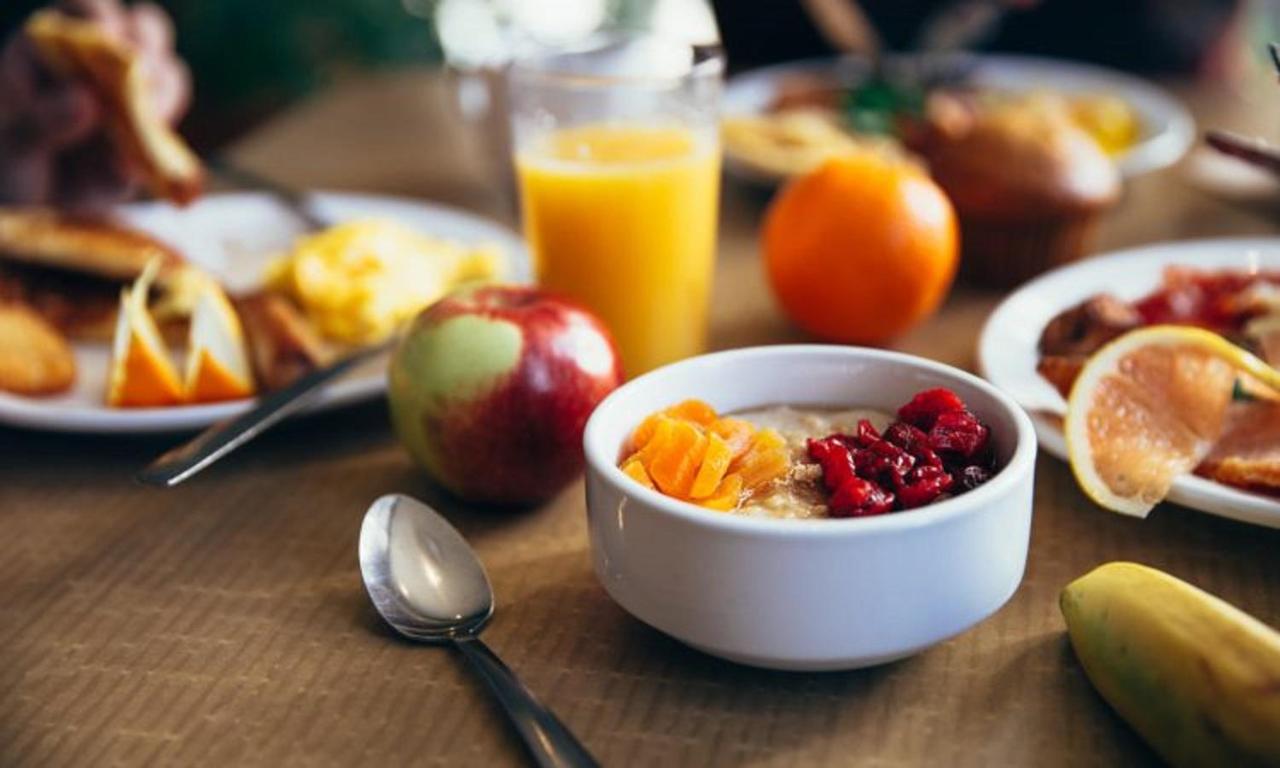 | Holiday Inn Express & Suites Mishawaka - South Bend, an IHG Hotel