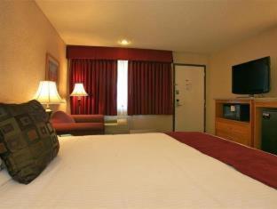 Room #5744610 at Best Western Plus Orange County Airport North