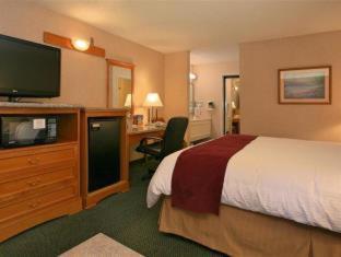 Room #5744610 at Best Western Plus Orange County Airport North