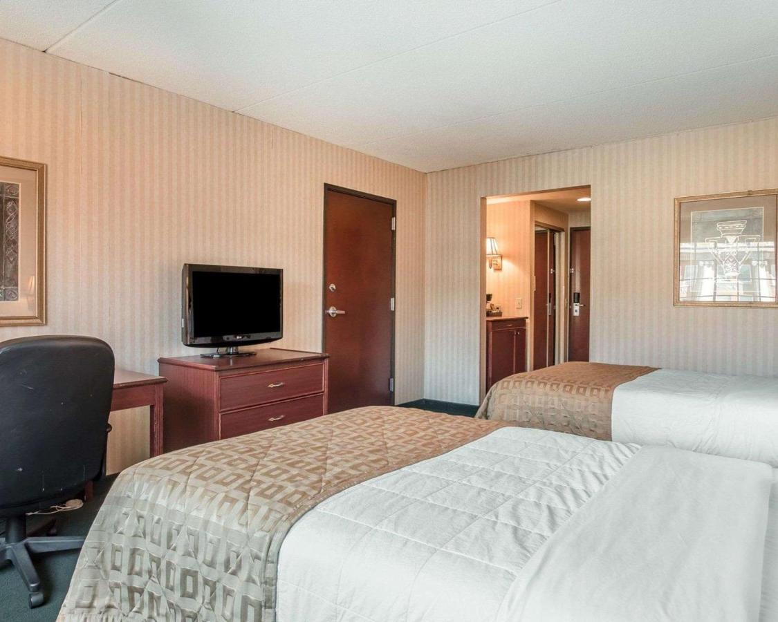  | The Marx Hotel - Downtown - University Area