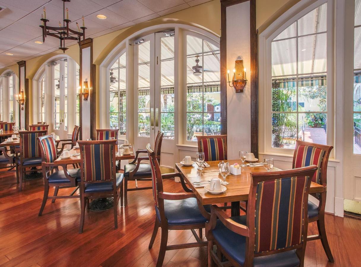 | Holiday Inn FRENCH QUARTER-CHATEAU LEMOYNE, an IHG Hotel