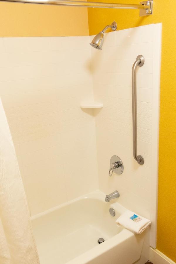 Standard Double Room at Okatie Hilton Head Hotel