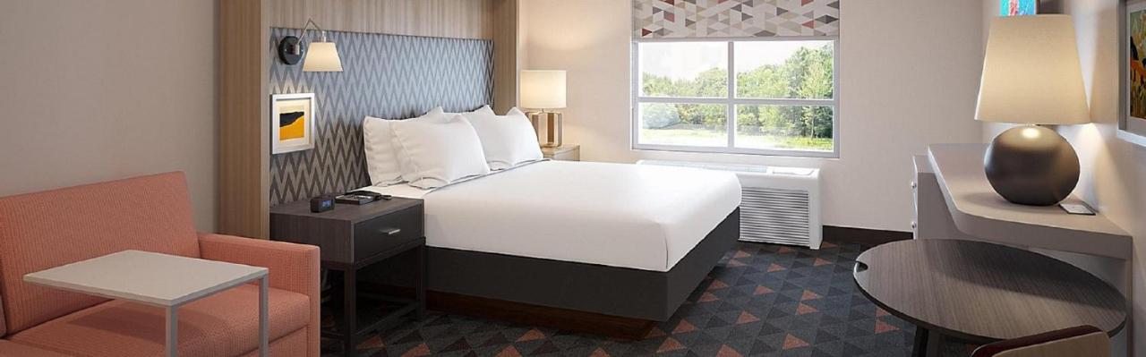 | Holiday Inn Lexington - Hamburg, an IHG Hotel