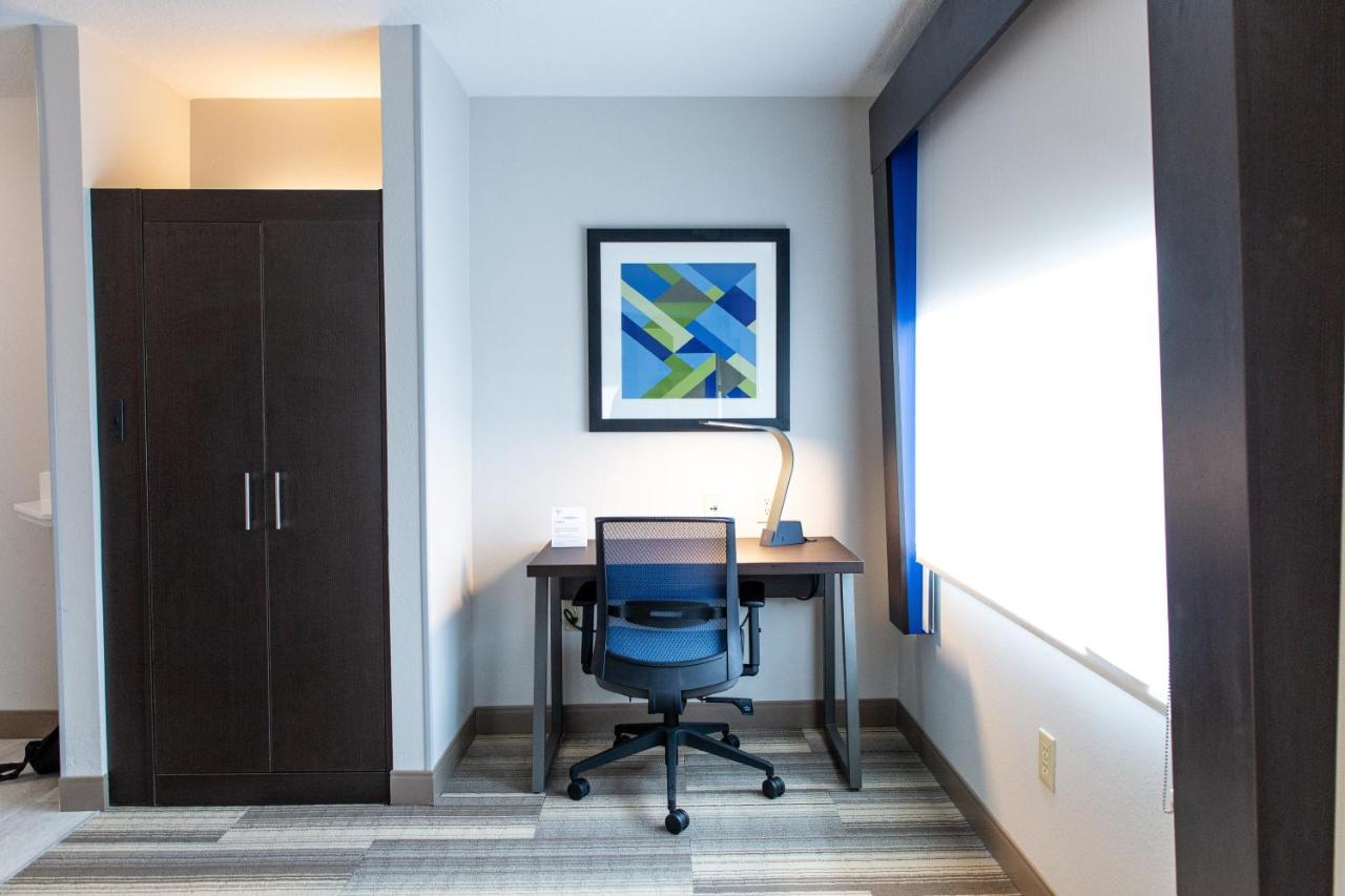 Holiday Inn Express Columbus-Dublin, an IHG Hotel