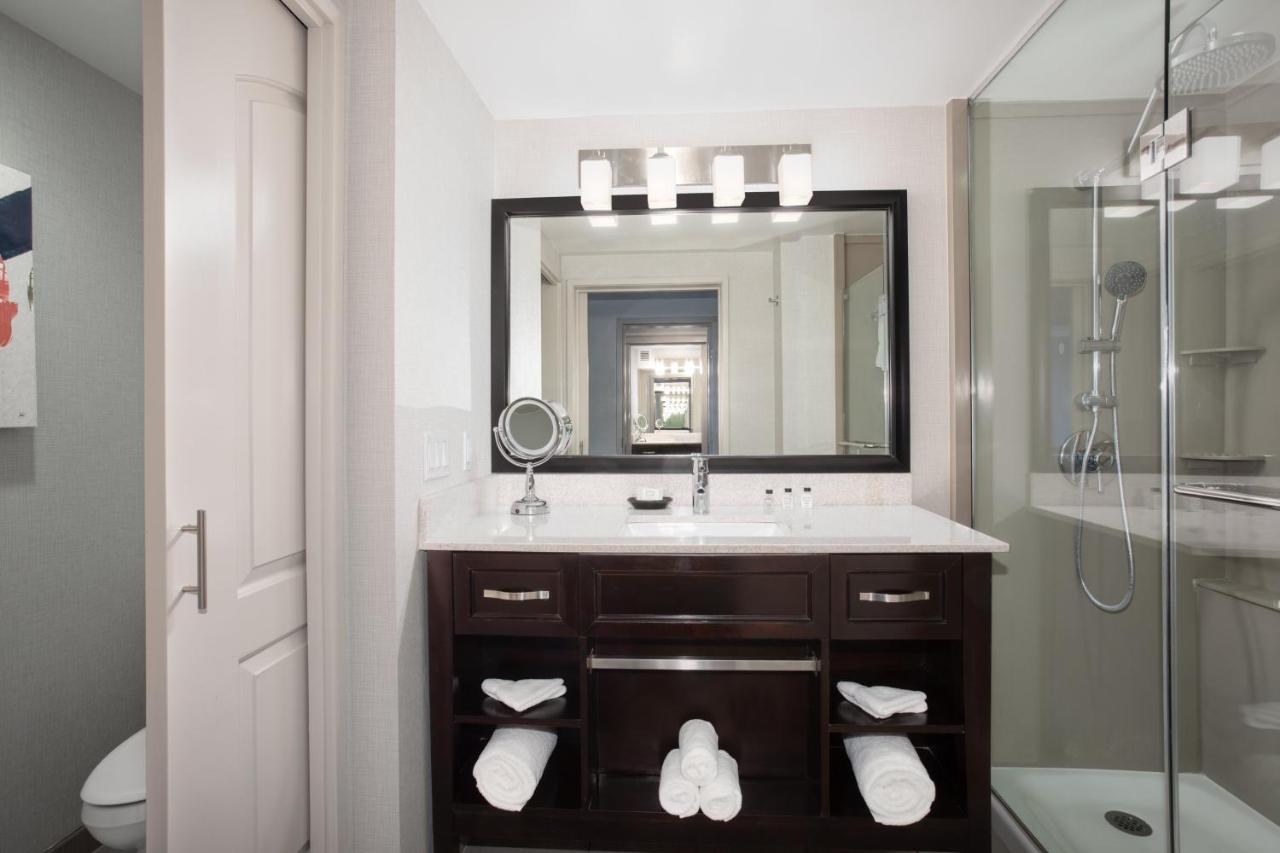 Leisure King Room - Non-Smoking at Crowne Plaza Costa Mesa Orange County, an IHG Hotel