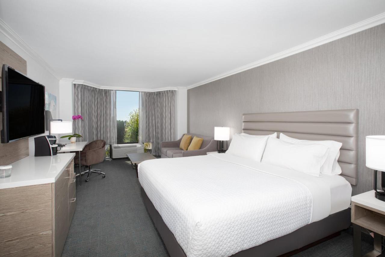 Executive King Room - Non-Smoking at Crowne Plaza Costa Mesa Orange County, an IHG Hotel